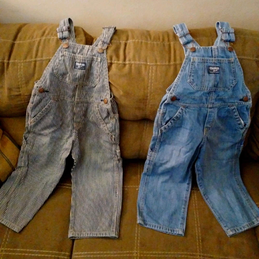 OSHKosh B'Gosh overalls, size 2 Toddler.